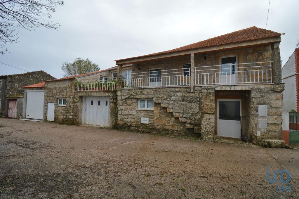 House in Penela - view 1