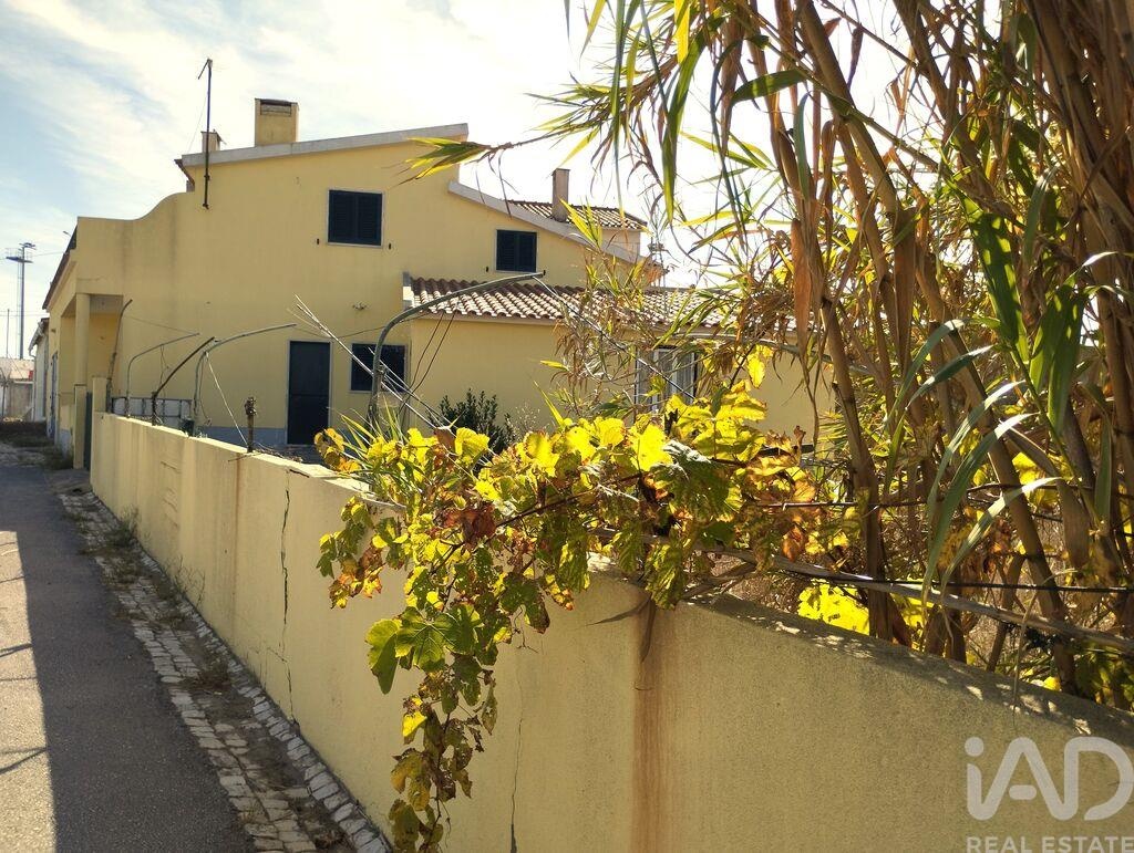 House in Sao Joao das Lampas - view 1