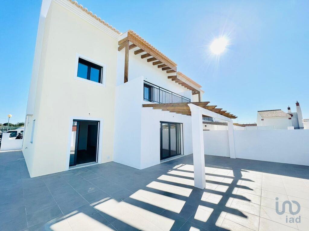 House in Vila Real de Santo Antonio - view 1