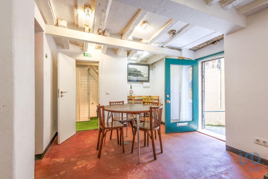 House in Lisbon - view 1