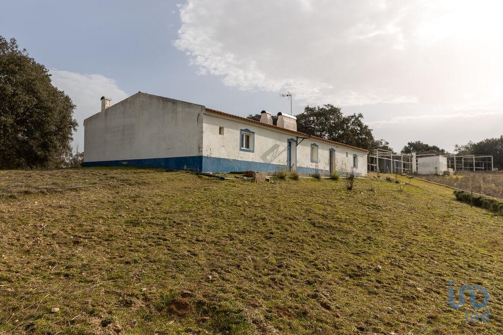 House in Fronteira - view 1