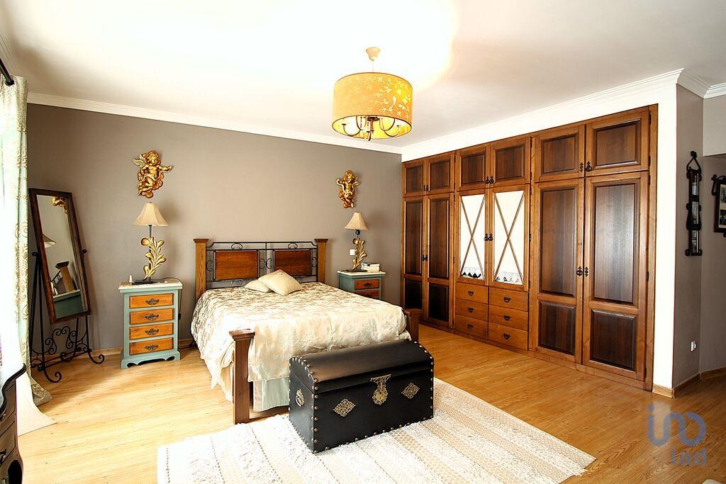House in Borba - view 1