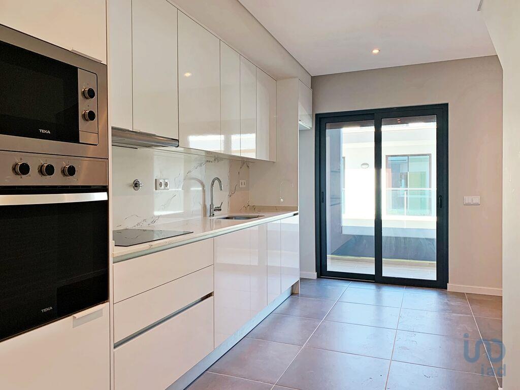 Apartment in Faro - view 1