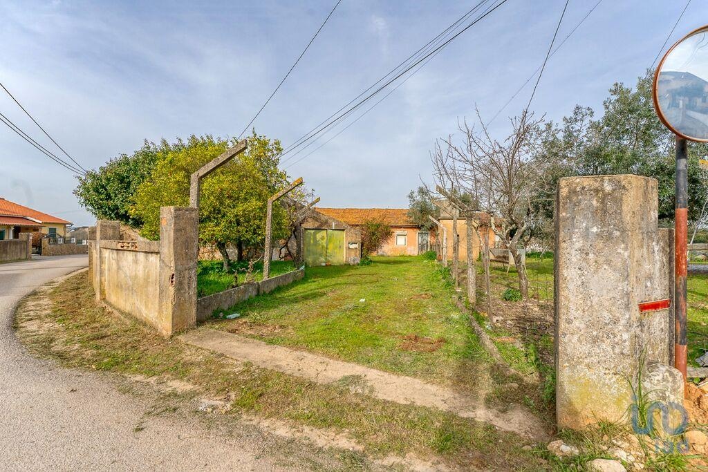 House in Tomar - view 1