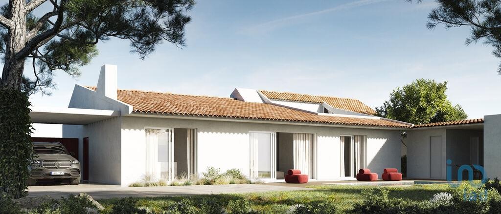 House in Peniche - view 1