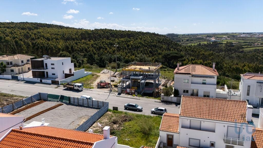 House in Peniche - view 1