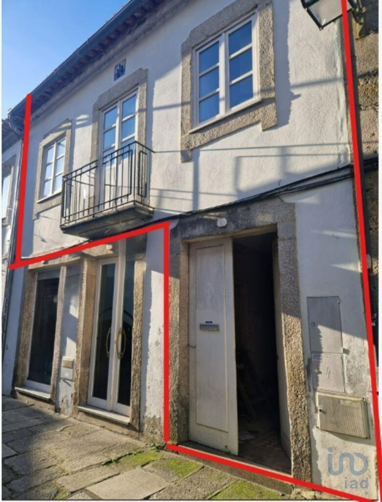 House in Viana do Castelo - view 1