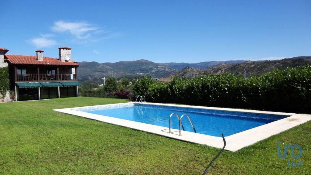 House in Amarante - view 1
