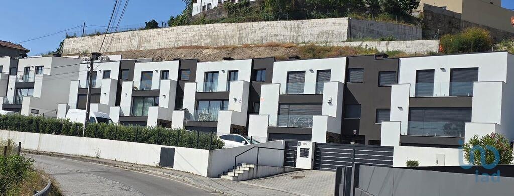 House in Amarante - view 1
