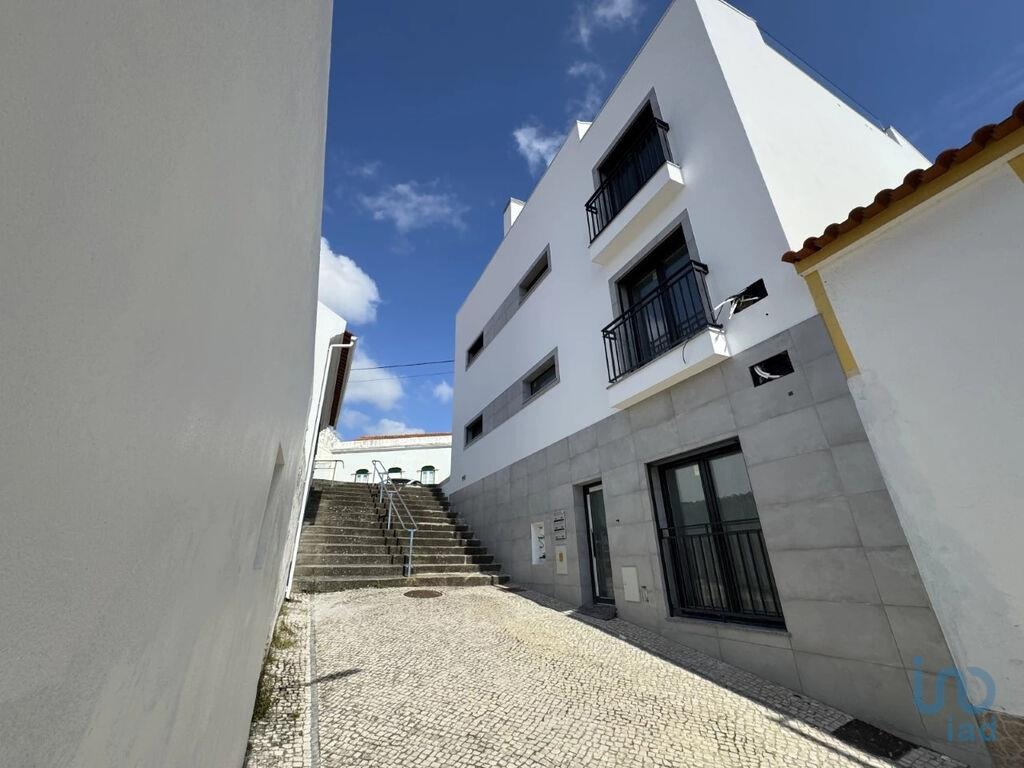 Apartment in Nazare - view 1