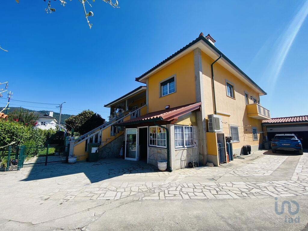 House in Vila Nova de Cerveira - view 1