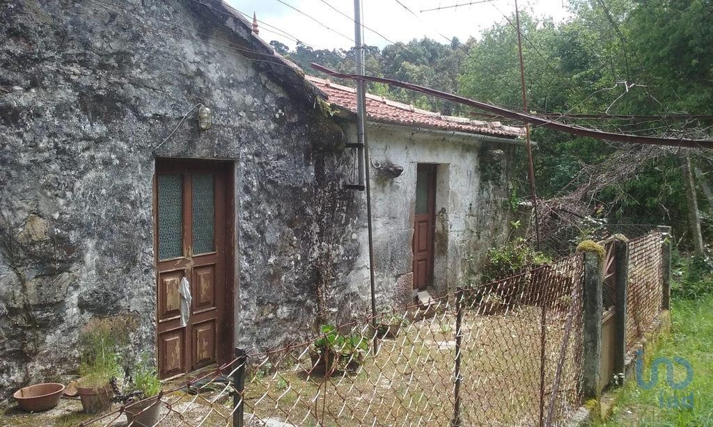House in Vila Nova de Cerveira - view 1
