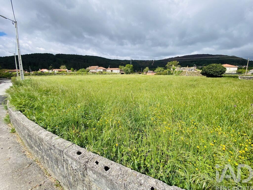 House in Vila Nova de Cerveira - view 1