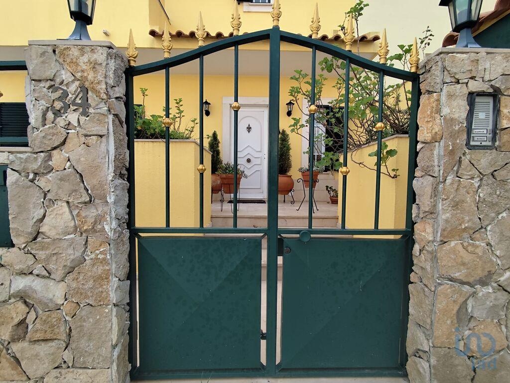 House in Amadora - view 1