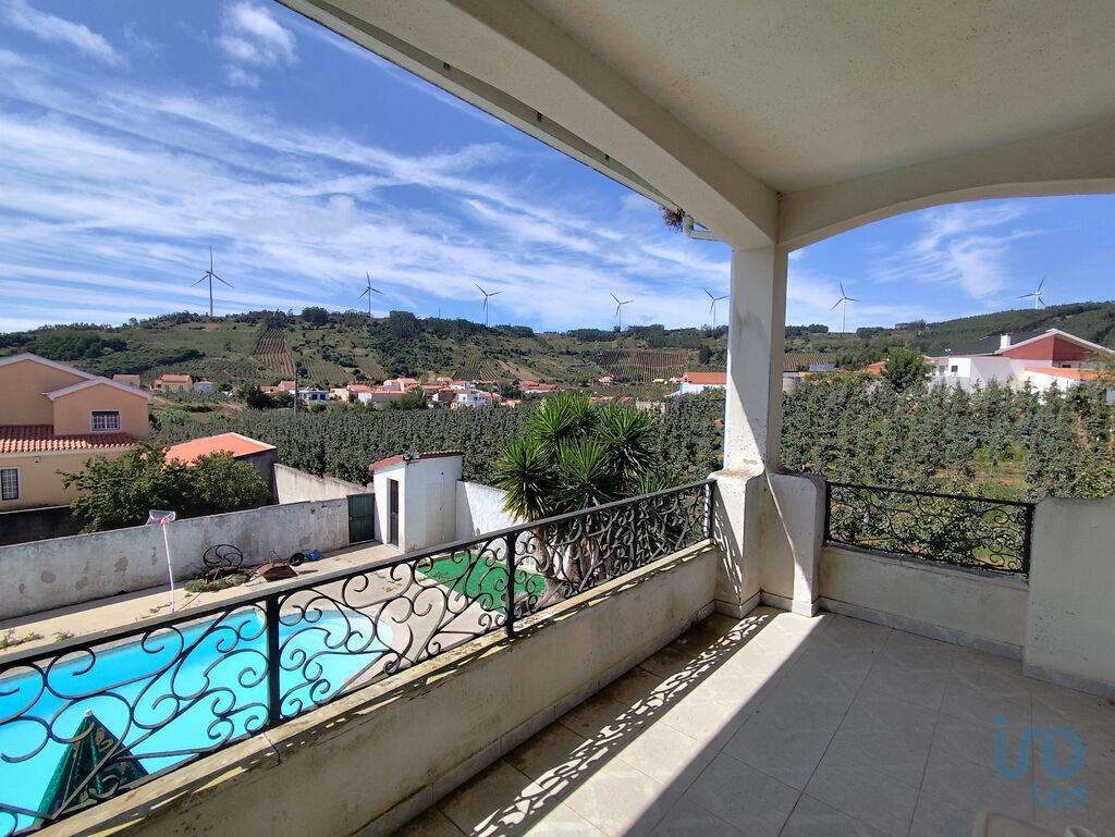 House in Cadaval - view 1