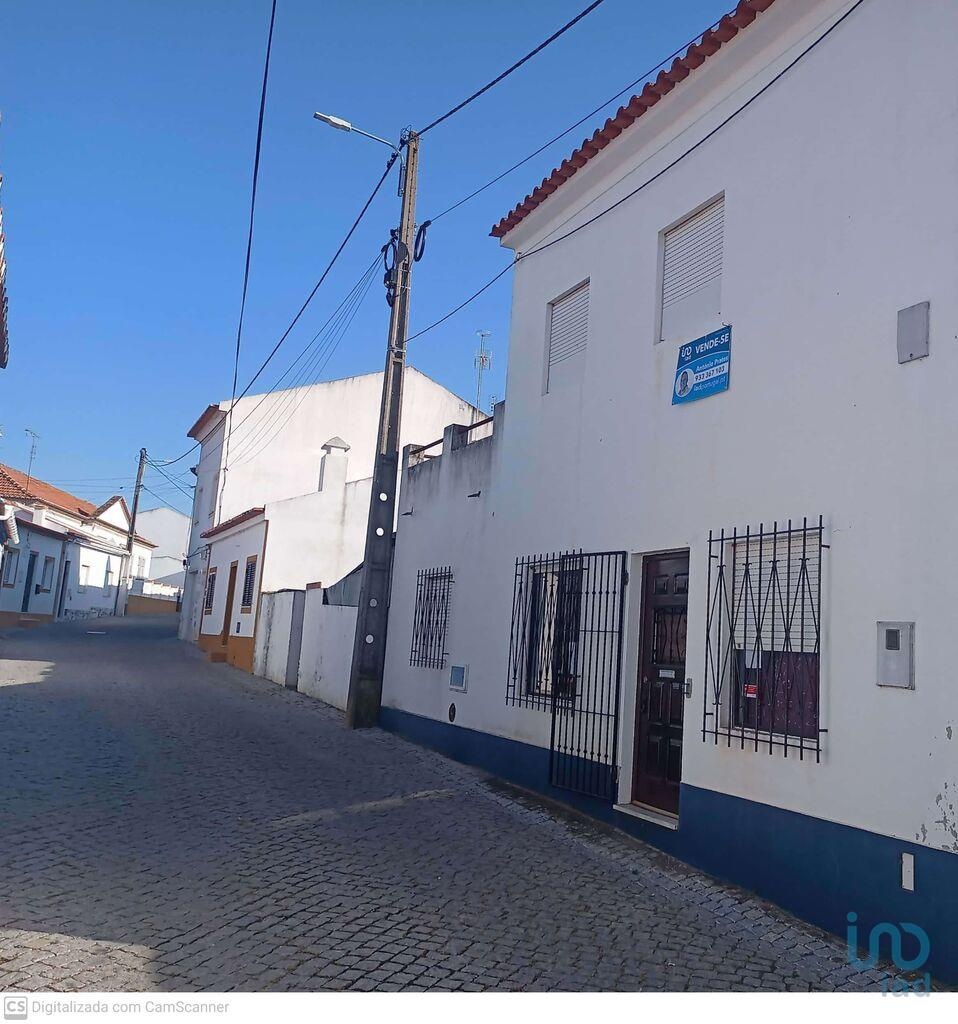 House in Portalegre - view 1