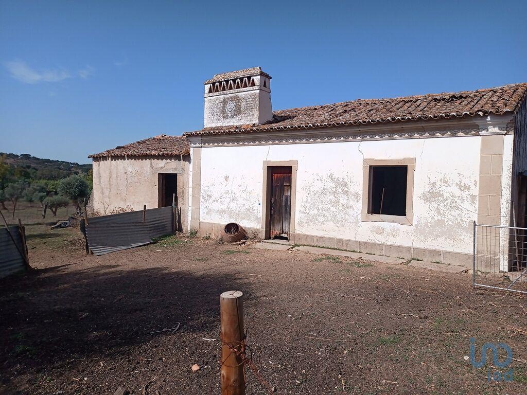 House in Portalegre - view 1