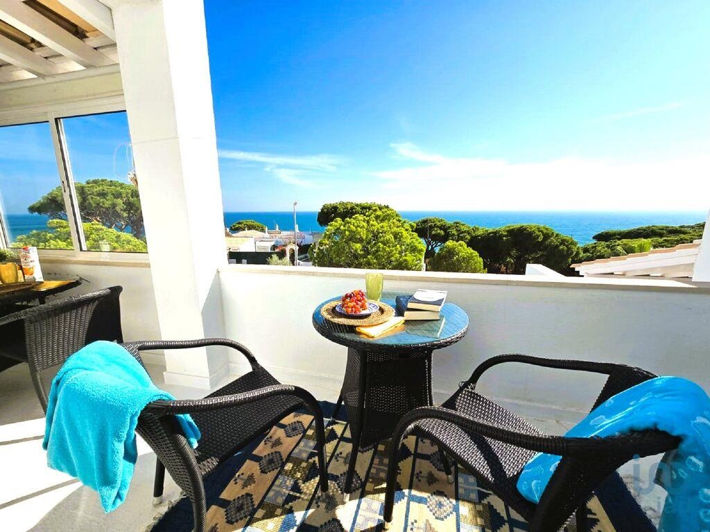 Apartment in Correeira - view 1