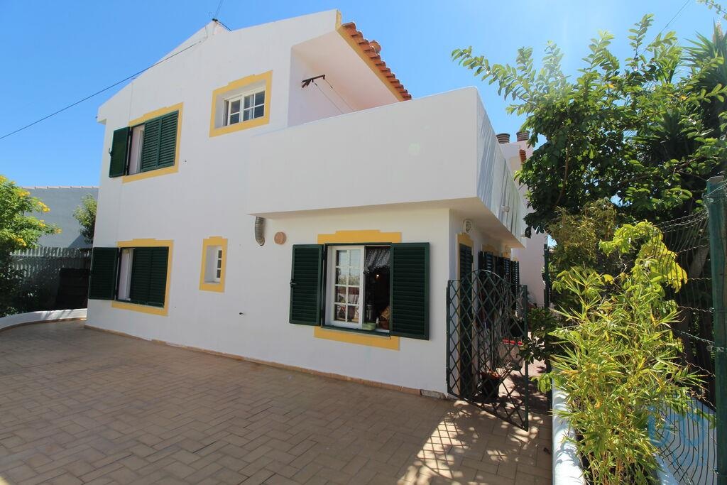 House in Faro - view 1