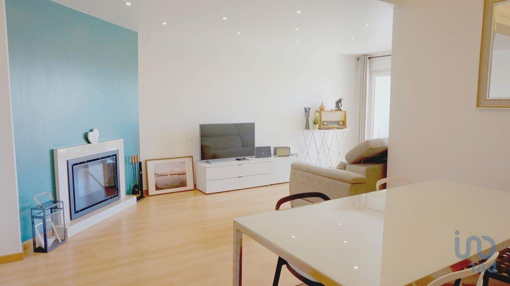 Apartment in Torres Vedras - view 1