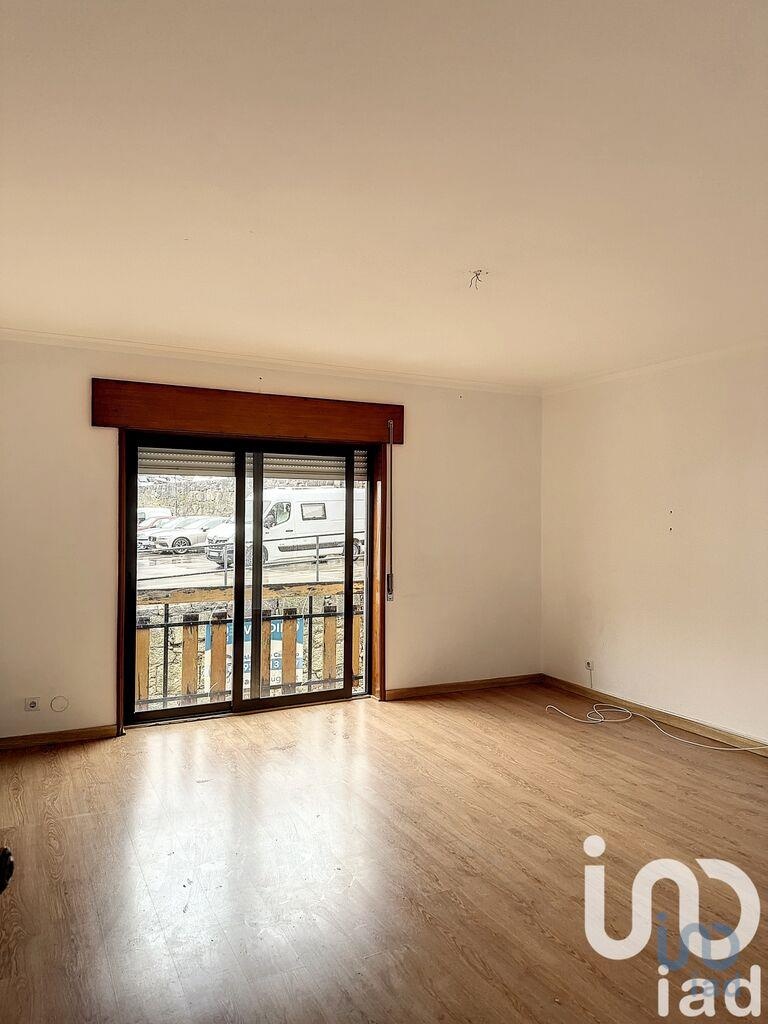 Apartment in Vila Nova de Gaia - view 1