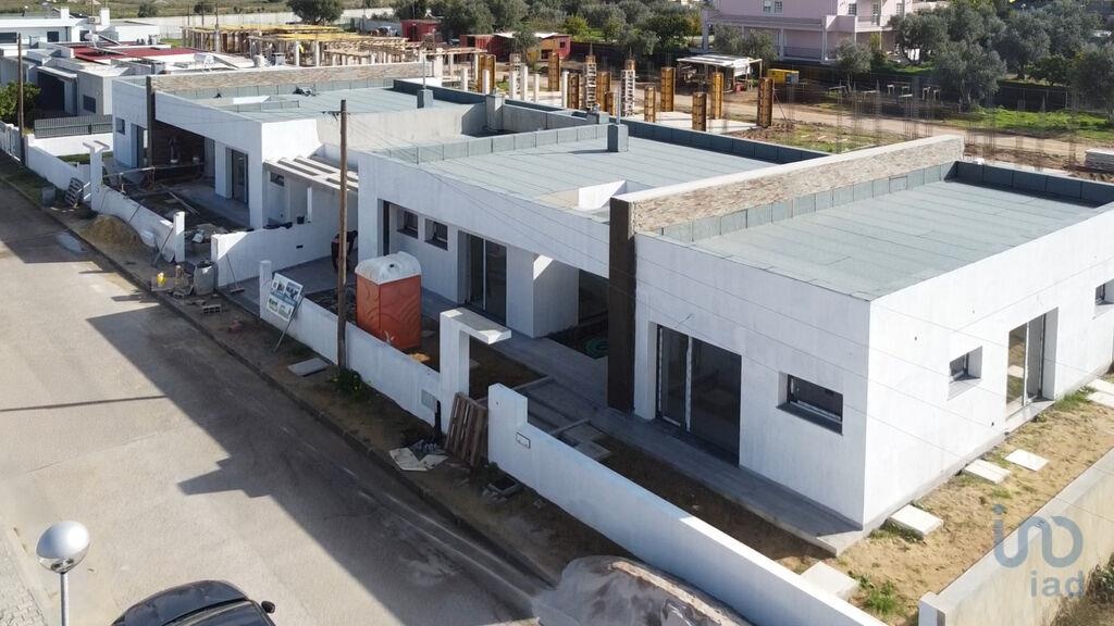 House in Setubal - view 1