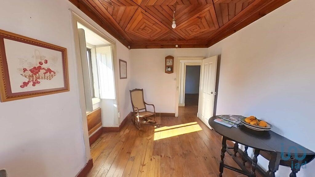House in Serta - view 1