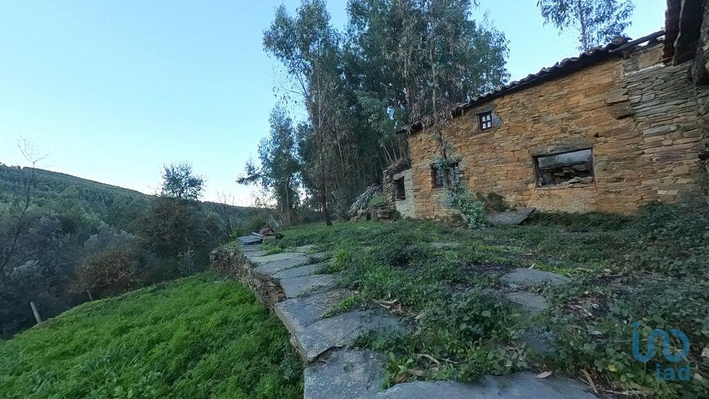 House in Serta - view 1