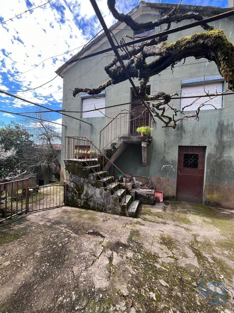 House in Castelo Branco - view 1
