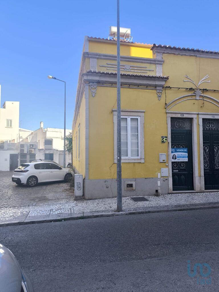 House in Faro - view 1