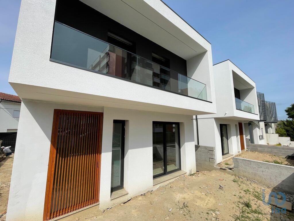House in Barcelos - view 1