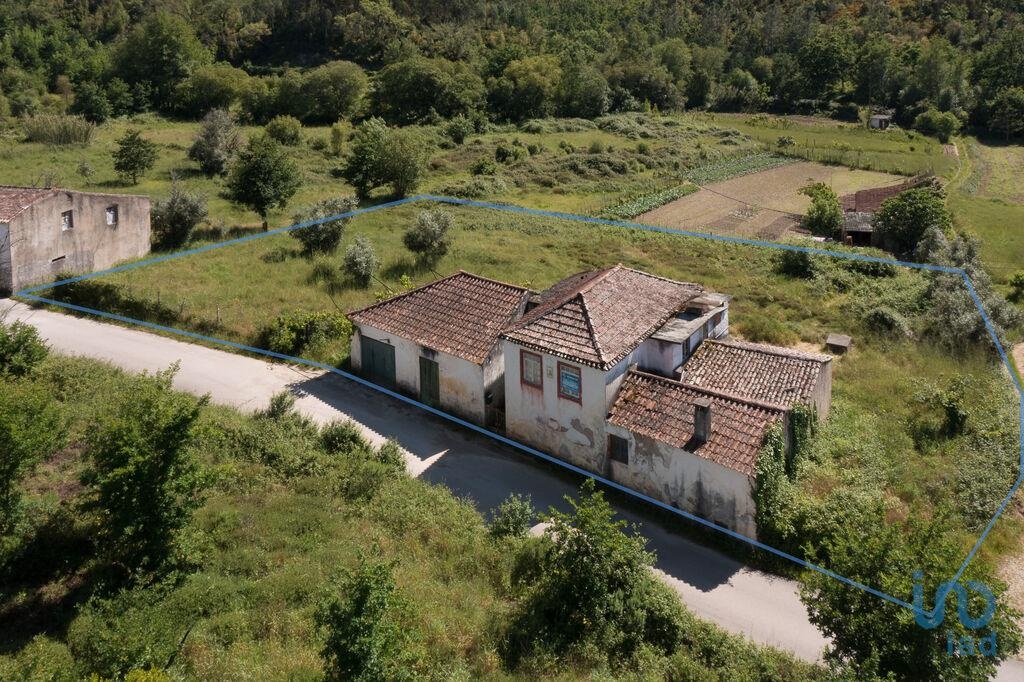 House in Lousa - view 1