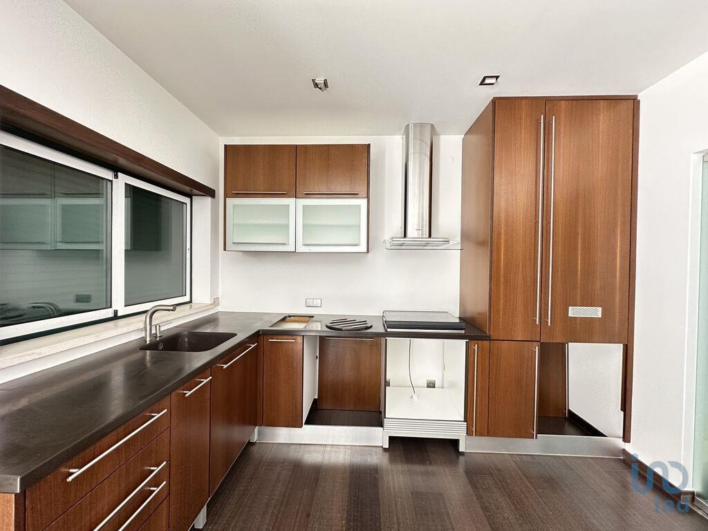 Apartment in Ourem - view 1