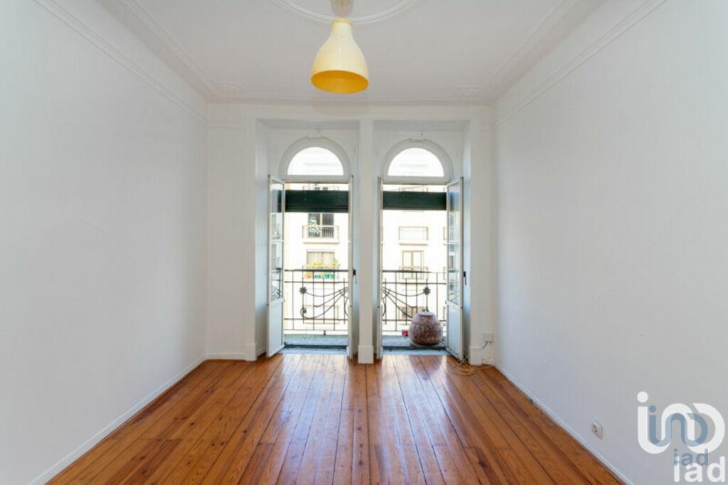 Apartment in Lisbon - view 1