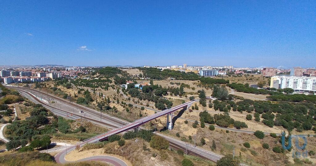 Apartment in Lisbon - view 1
