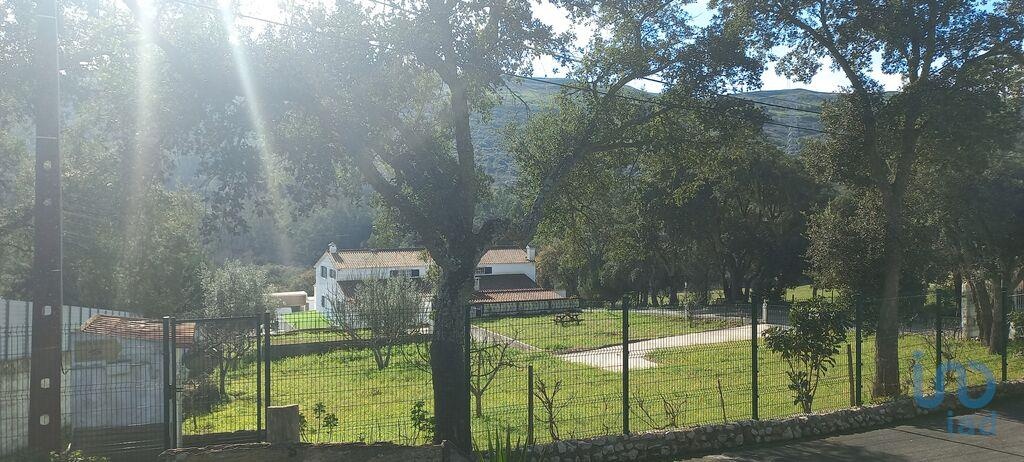 House in Loures - view 1