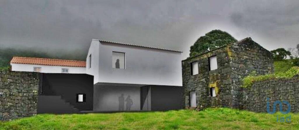 House in Lajes - view 1