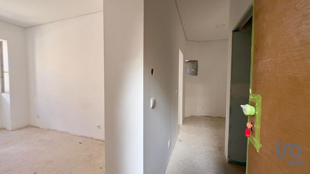 Apartment in Lisbon - view 1