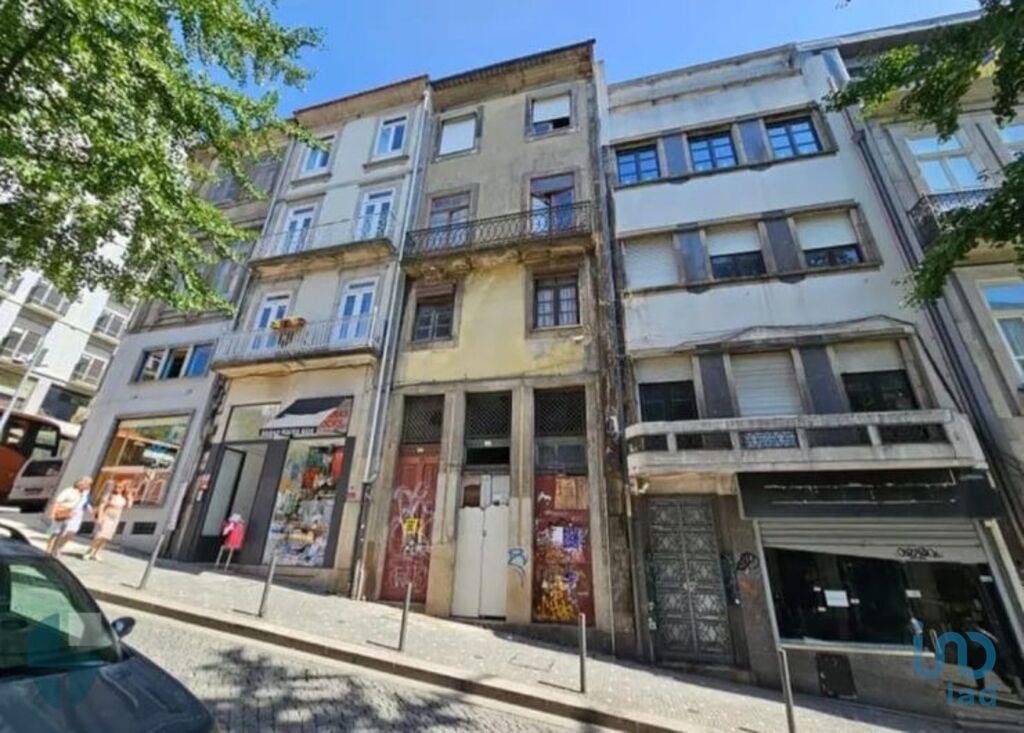 House in Porto - view 1