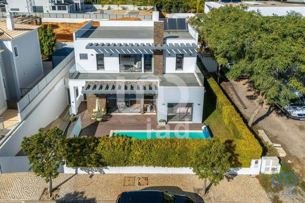 House in Loule - view 1