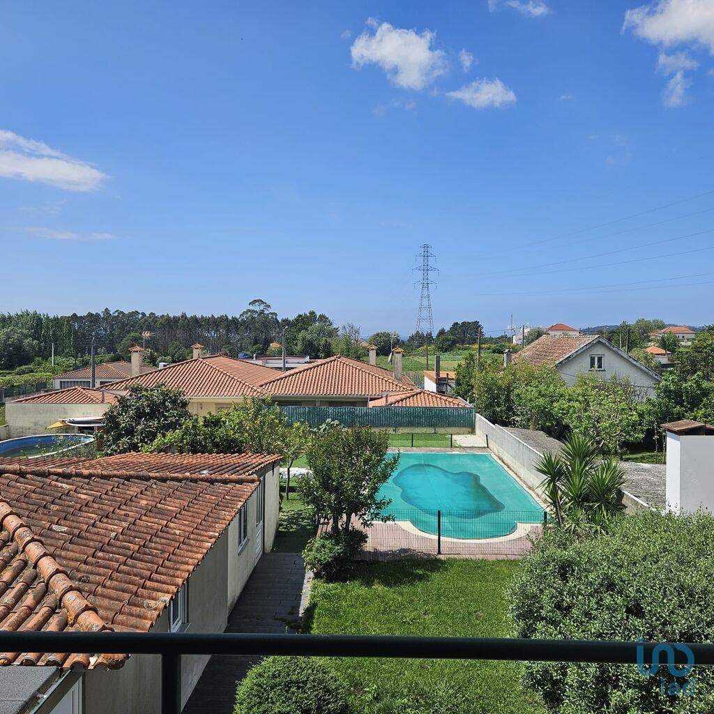 House in Viana do Castelo - view 1