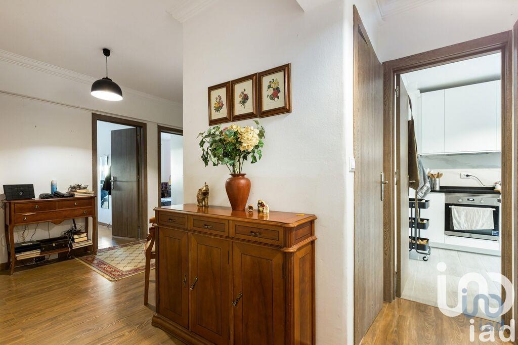 Apartment in Seixal - view 1