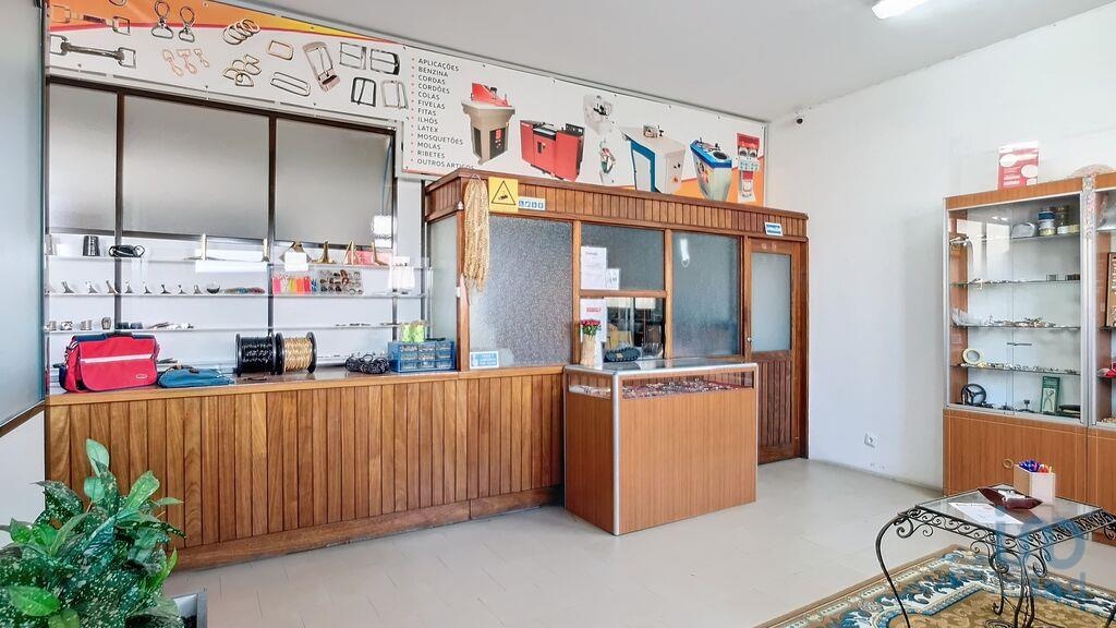 House in Sao Joao da Madeira - view 1