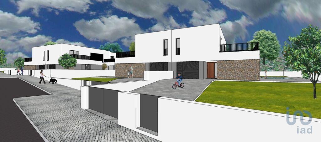 Land in Lagoa - view 1