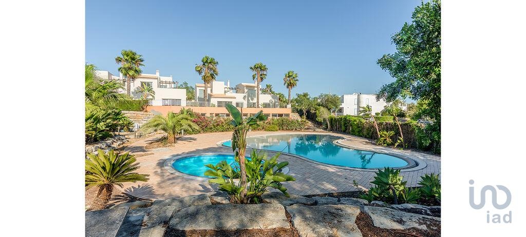 House in Lagoa - view 1
