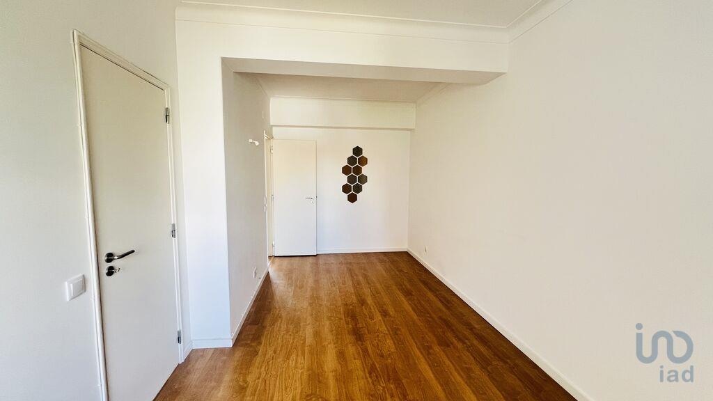 Apartment in Setubal - view 1