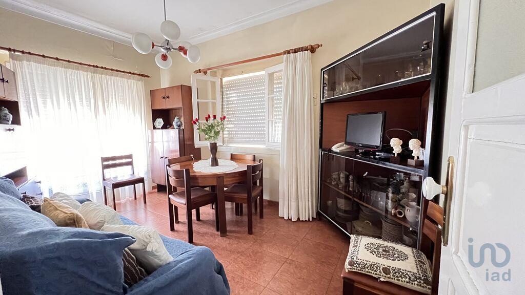 Apartment in Almada - view 1