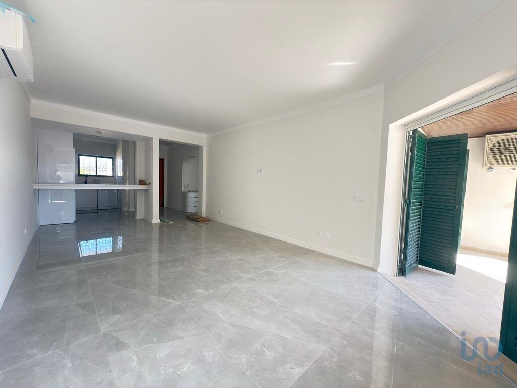 Apartment in Loule - view 1