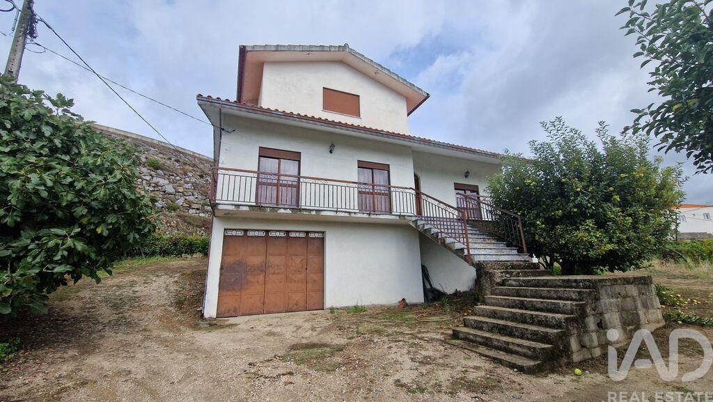 House in Lamego (Almacave) - view 1