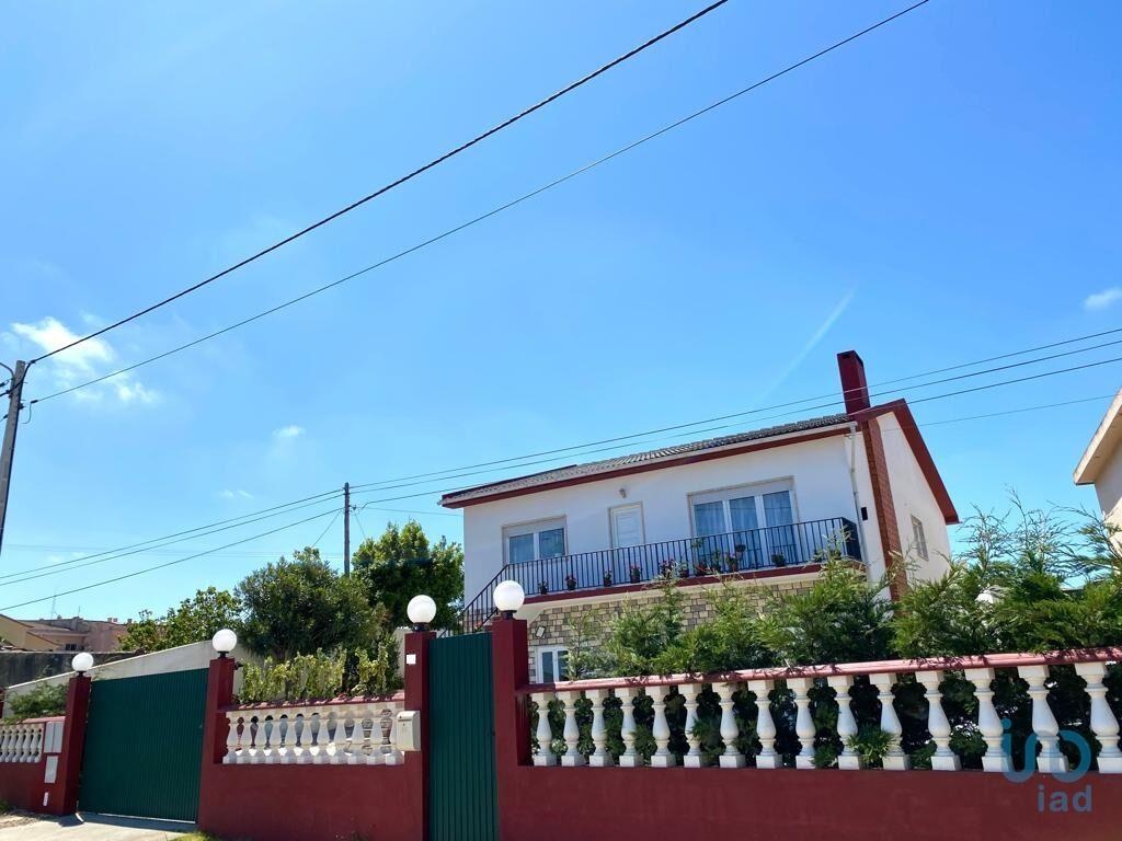 House in Peniche - view 1